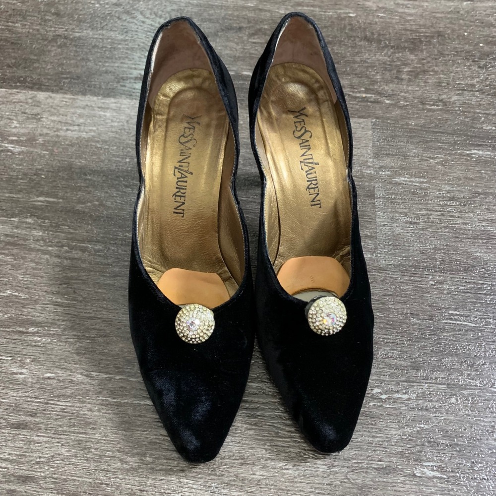 Vintage Yves Saint Laurent Black Velvet Jeweled Pointed Toe‎ Heels Size 7.5
